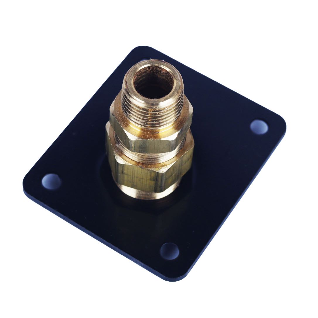 FGP-SRFG-500 -TracPipe® AutoSnap®  1/2" Brass Flange Fitting & Stainless Steel Plate, for CounterStrike® CSST Flexible Gas Pipe