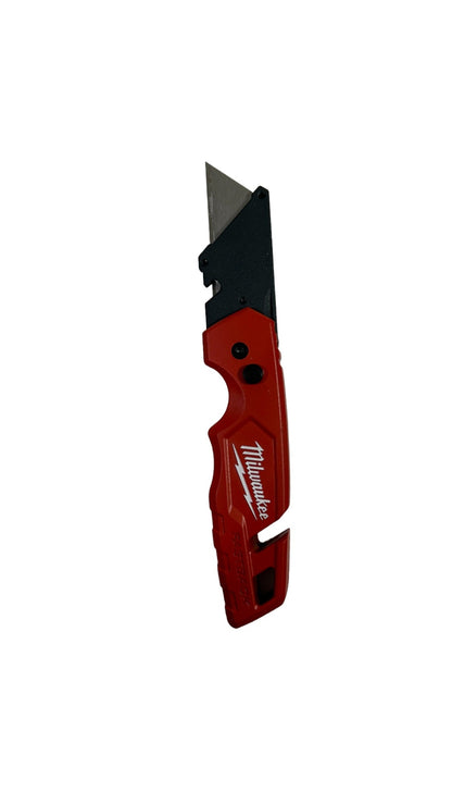 Milwaukee - 48-22-1501 Folding Utility Knife